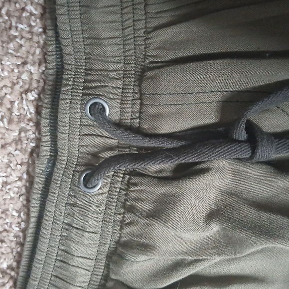 NWT Rewash Olive Green Jogger Pants Tilly Size Medium - Picture 12 of 16